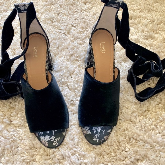 Lewit Mule Block Heel Sandals Velvet - Picture 3 of 8